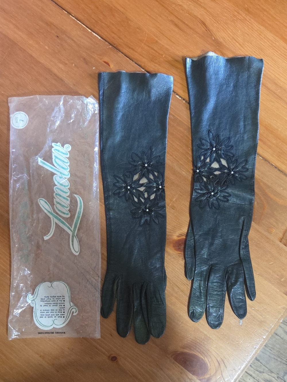 Vintage Mid Century Lanolav Kidskin Black Leather Long Gloves In Original Bag